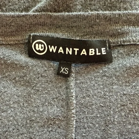 Gray Off-Shoulder V-Neck Dolman Top by Wantable Size XS - Picture 5 of 6